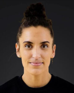 妮基·麥考伊(Niki McCoy),女子籃球項目負責人