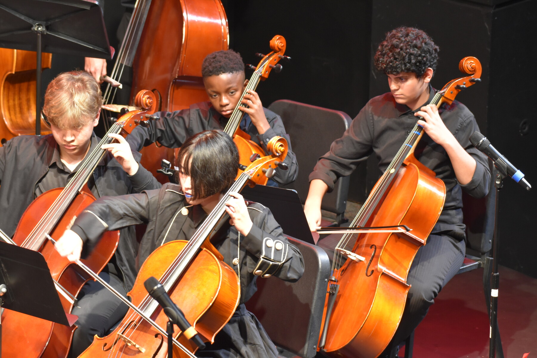 Upper School Strings and Vocal Ensemble